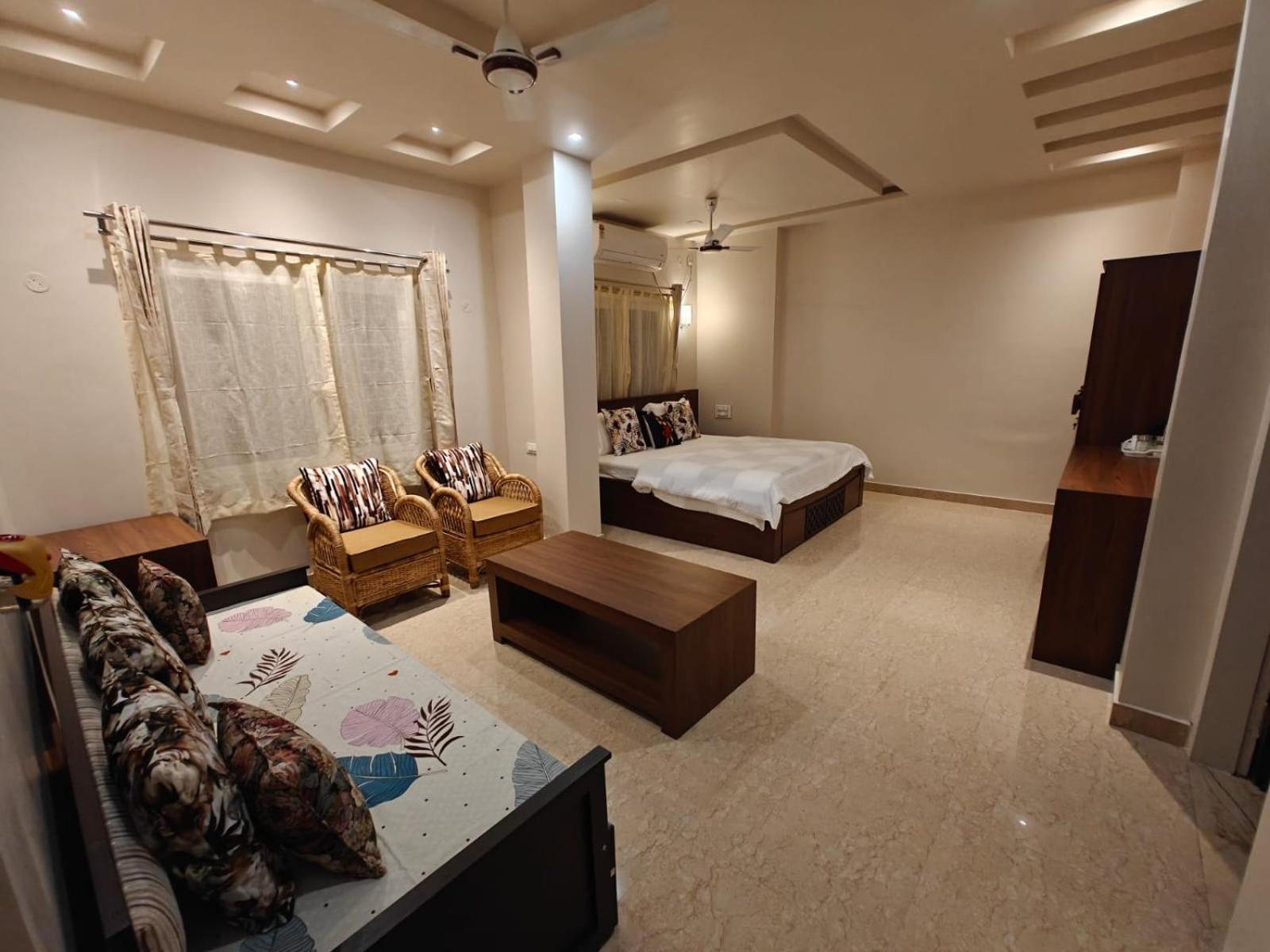 Shangrila Homestay จอร์ฮัต ภายนอก รูปภาพ